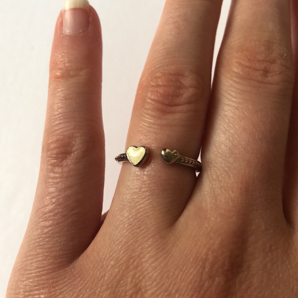 Pandora ring